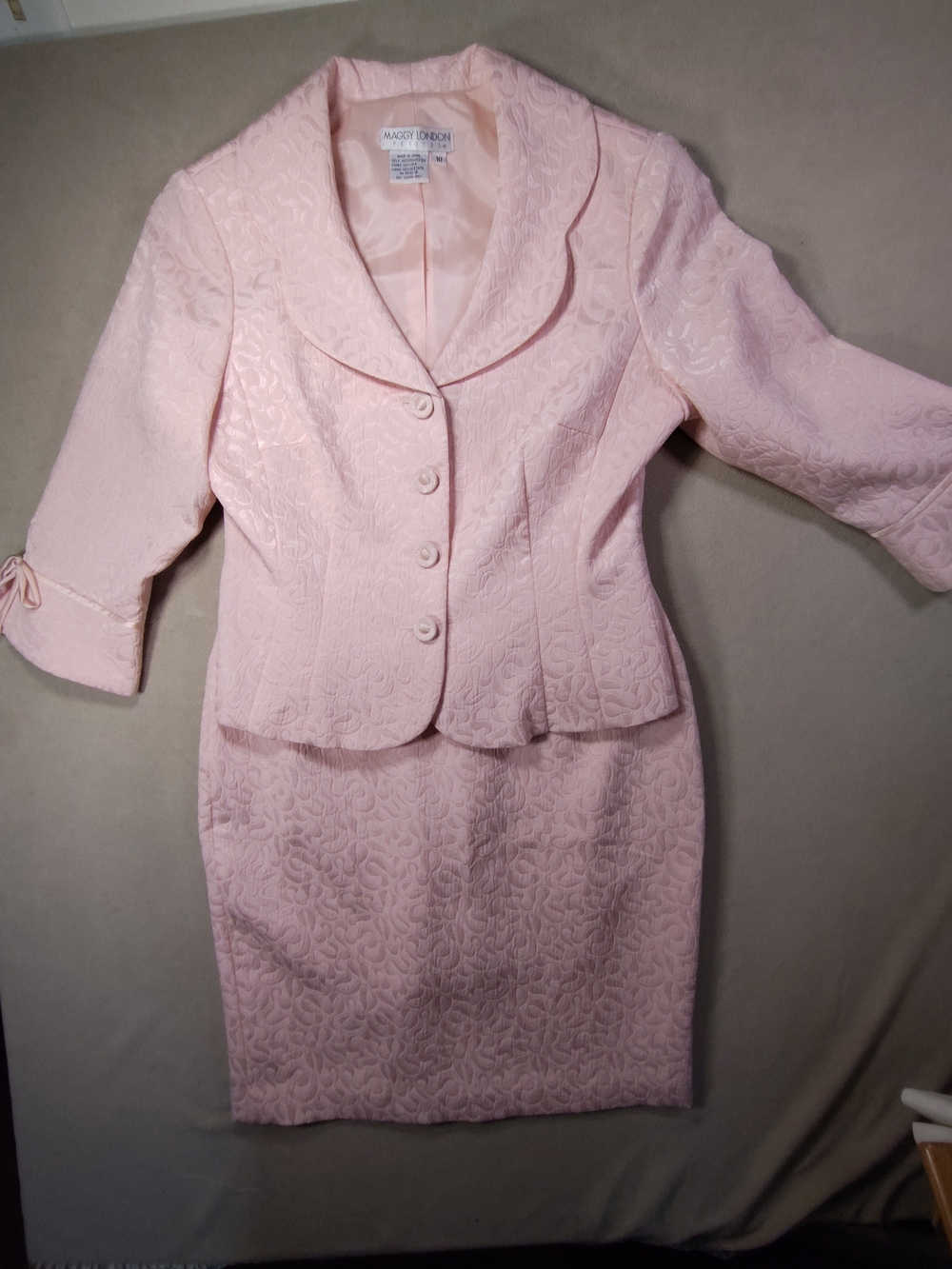 Vintage Maggy London Pink Textured Pencil Skirt